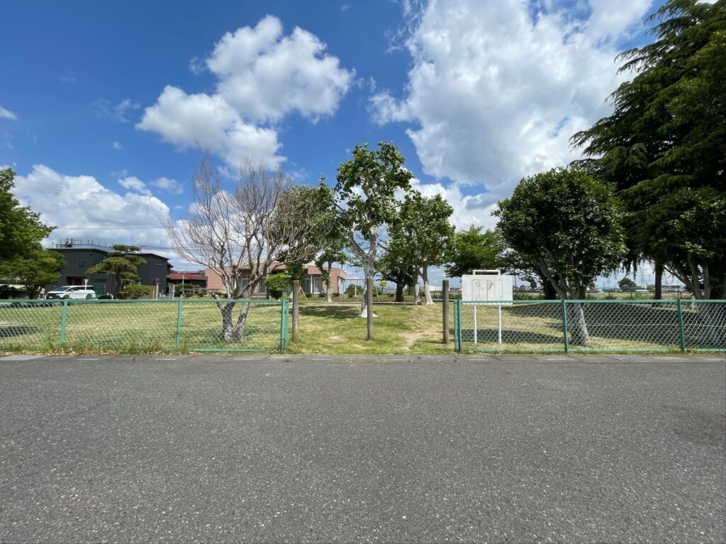 ネオポリス第3公園 吉川
