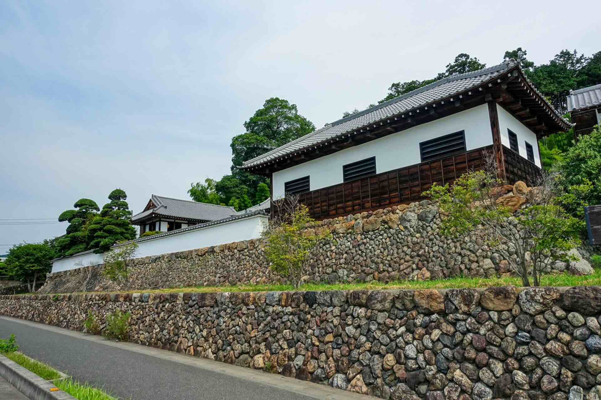 日高市の人口は?人口推移・年齢別割合・人口密度を解説